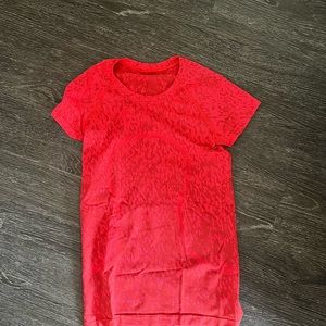 LULULEMON SWIFTY TECH TSHIRT❤️